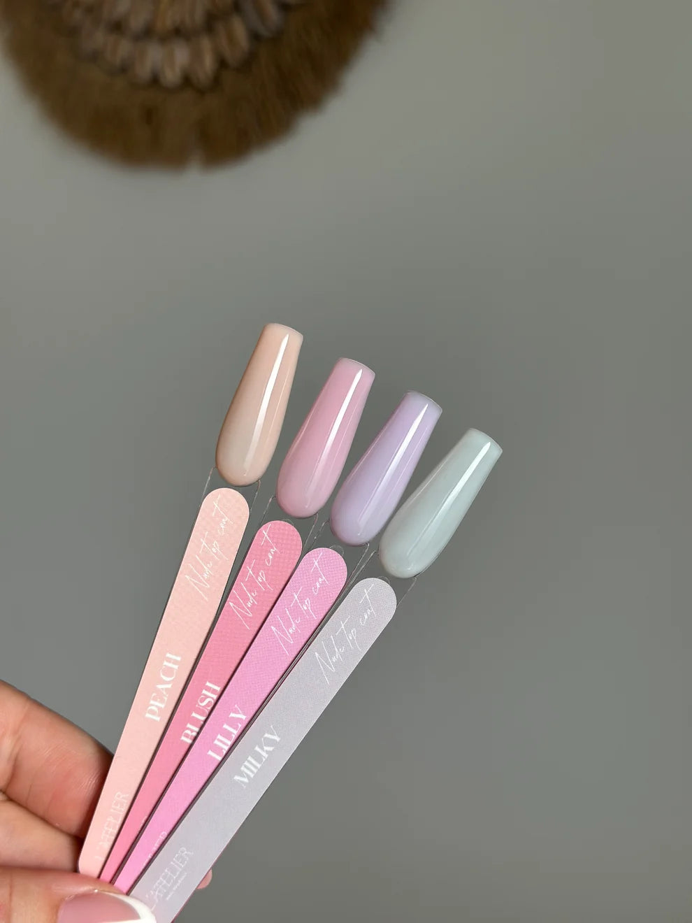 Nude top coat - Lilly