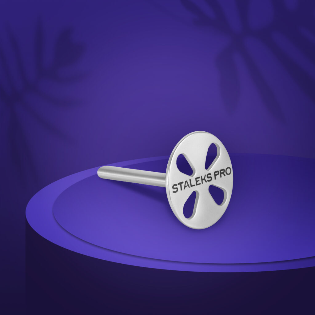 Disque de pédicure PODODISC Taille M EXPERT 20mm (avec ensemble de 5 limes jetables grain 180)