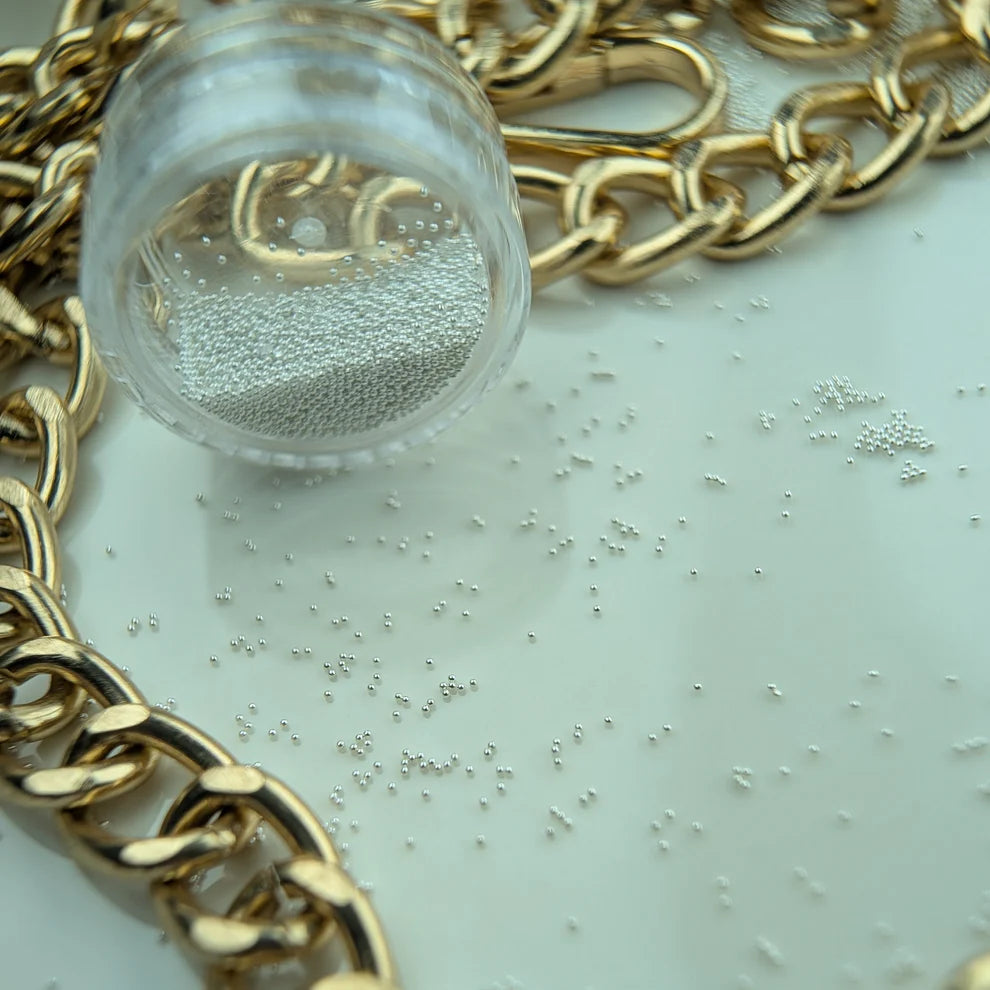 Caviar Silver White